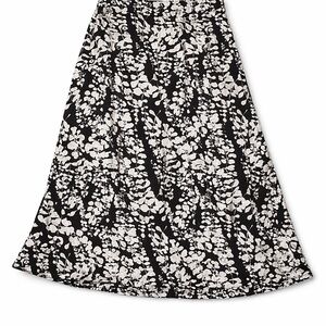 Jones Studio Black & White Floral A-Line Skirt